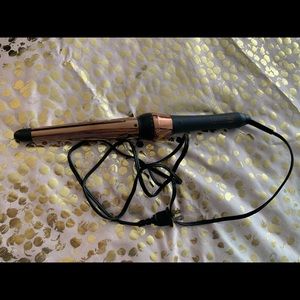 Infiniti Pro by Conair Titanium Curling Wand